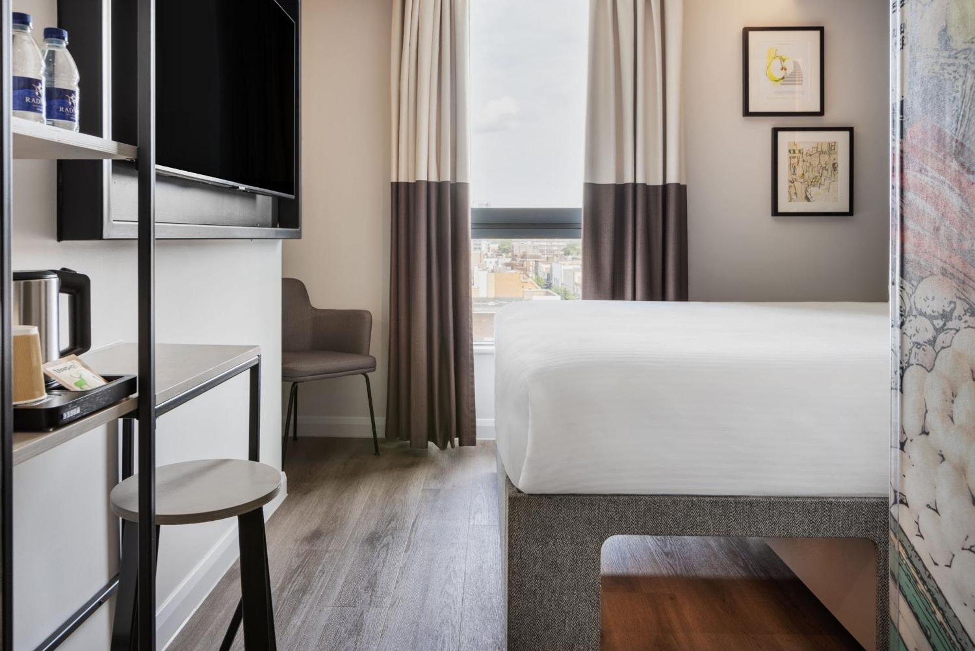 Spark By Hilton London Romford Exterior foto