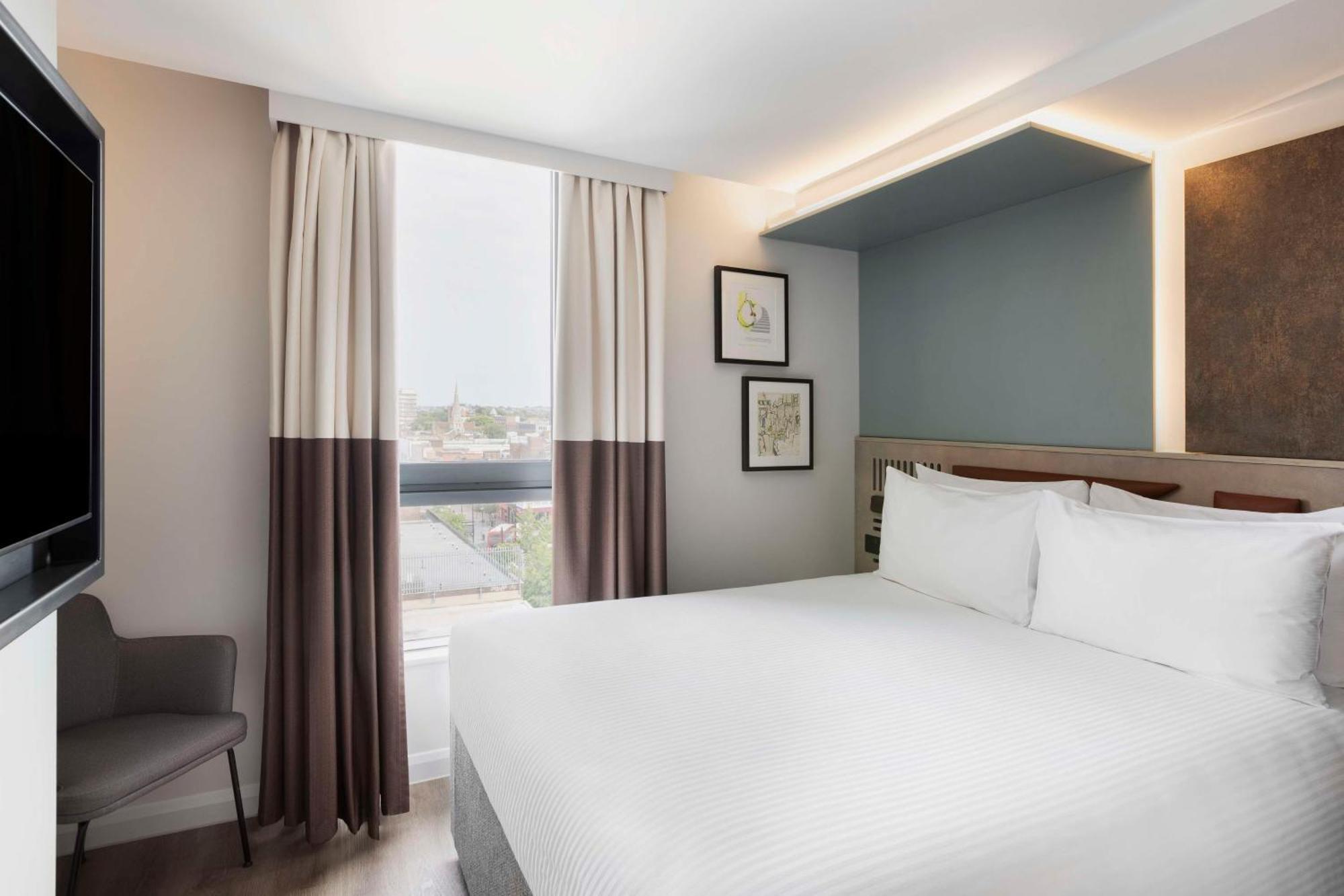Spark By Hilton London Romford Exterior foto